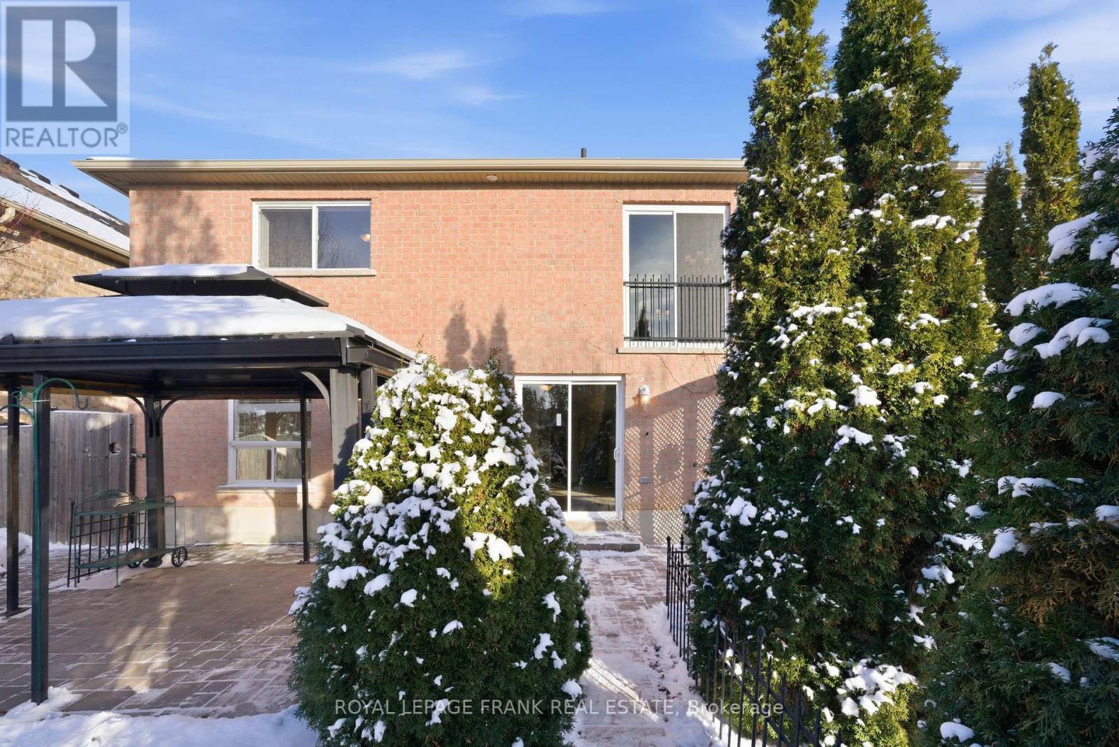 7 Brock Street, Kawartha Lakes (Lindsay), Ontario  K9V 0B9 - Photo 42 - X12613190