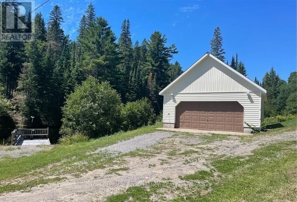 169 Burlanyett Road, Hastings Highlands (Wicklow Ward), Ontario  K0L 2R0 - Photo 10 - X12613224