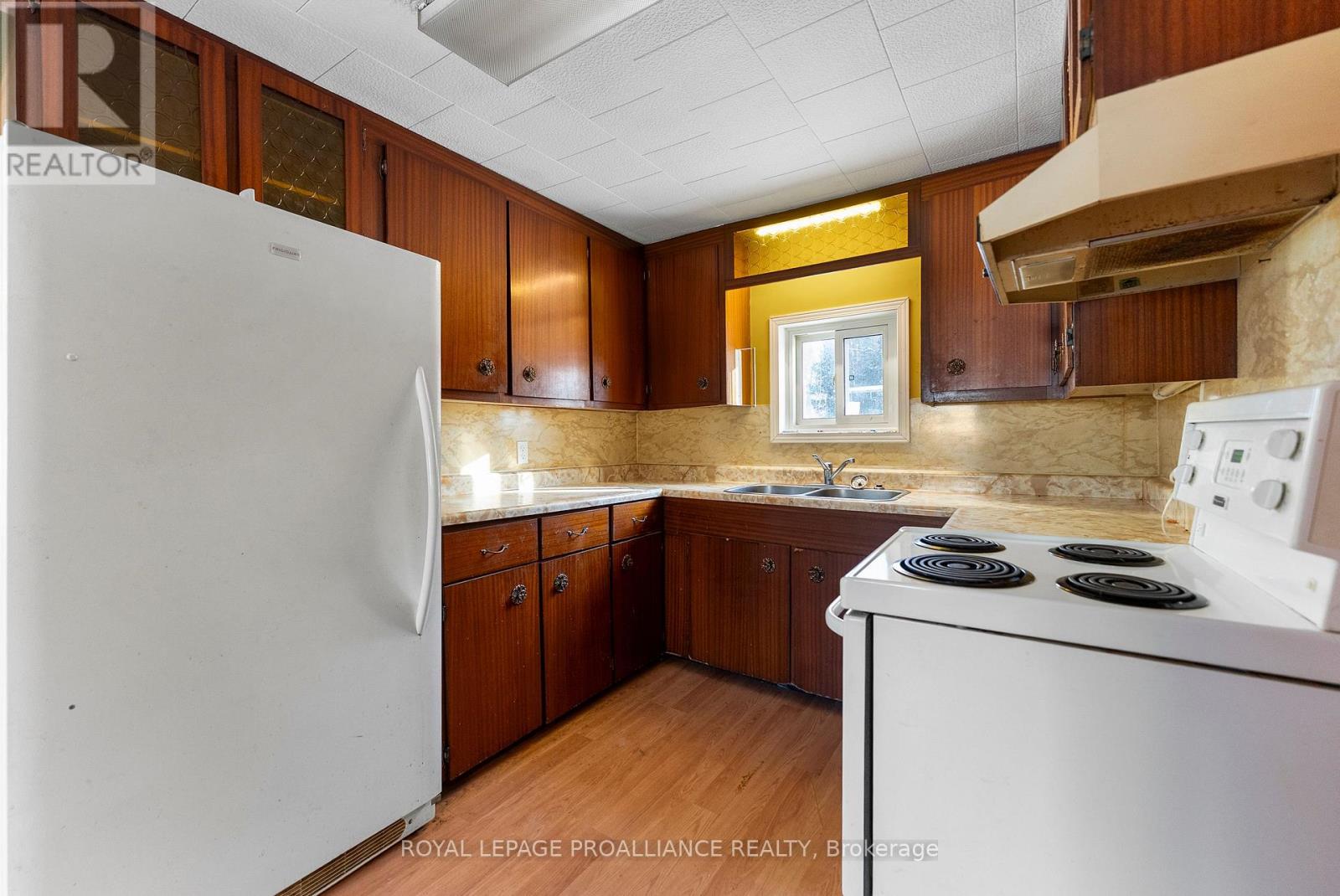 169 Burlanyett Road, Hastings Highlands (Wicklow Ward), Ontario  K0L 2R0 - Photo 37 - X12613224