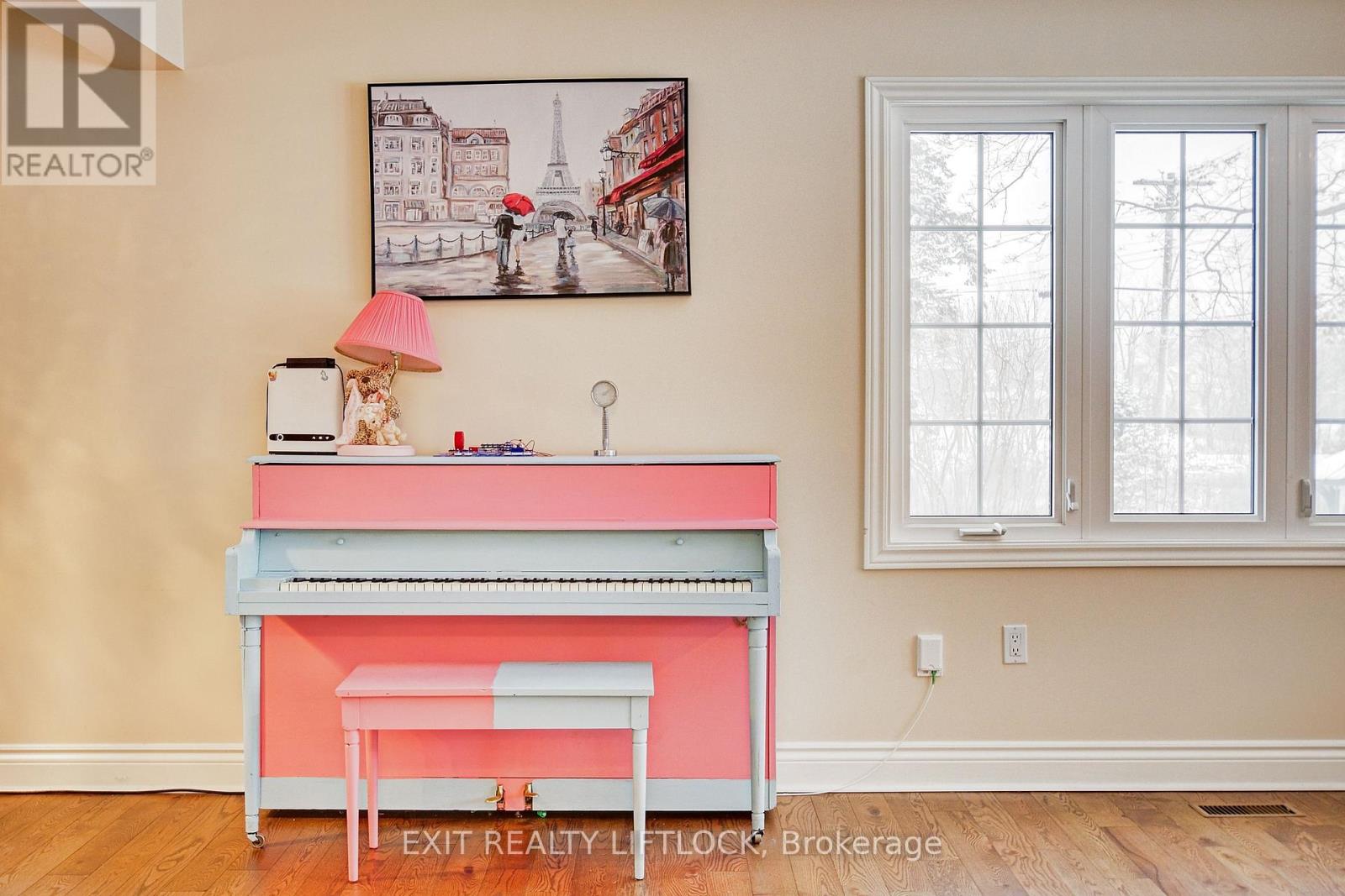 (Main) - 3 Reid Street, Selwyn, Ontario  K0L 2H0 - Photo 5 - X12613238