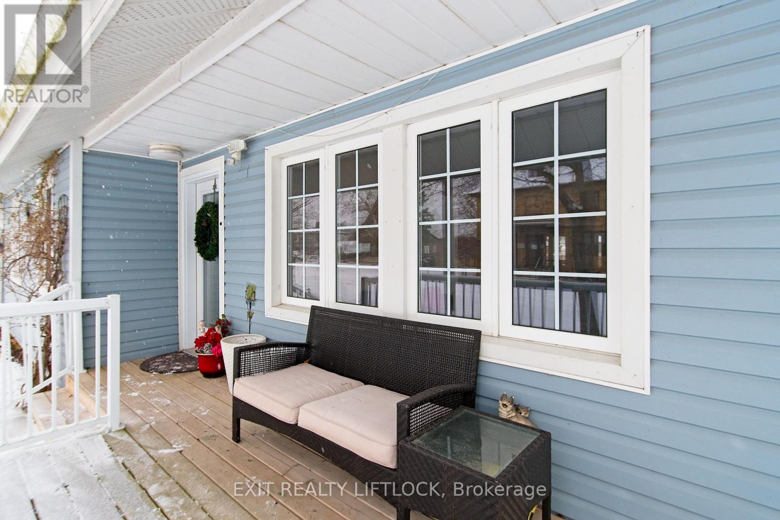 (UPPER) - 3 REID STREET, selwyn, Ontario