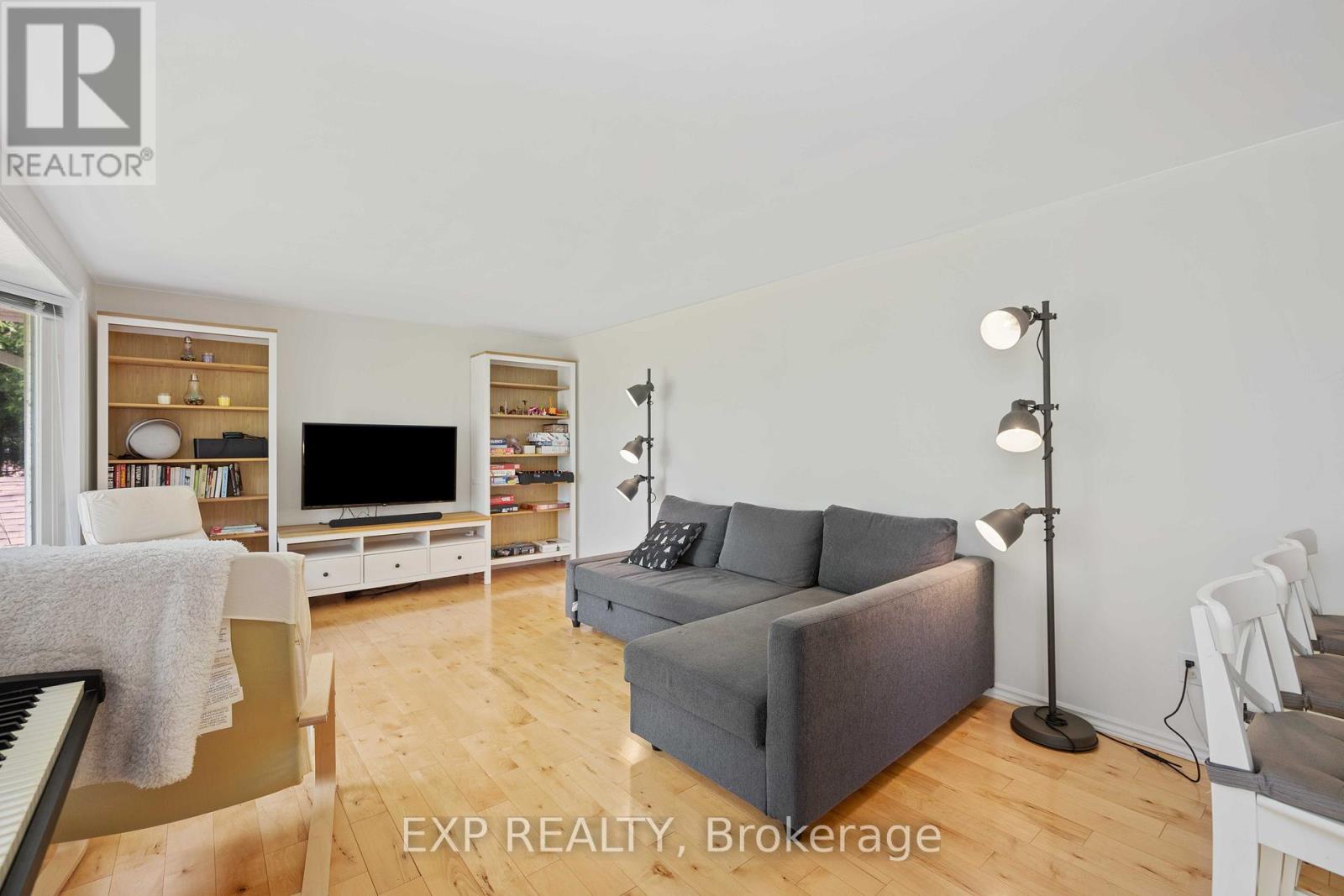 568 Mallard Circle, Selwyn, Ontario  K0L 1T0 - Photo 15 - X12614582