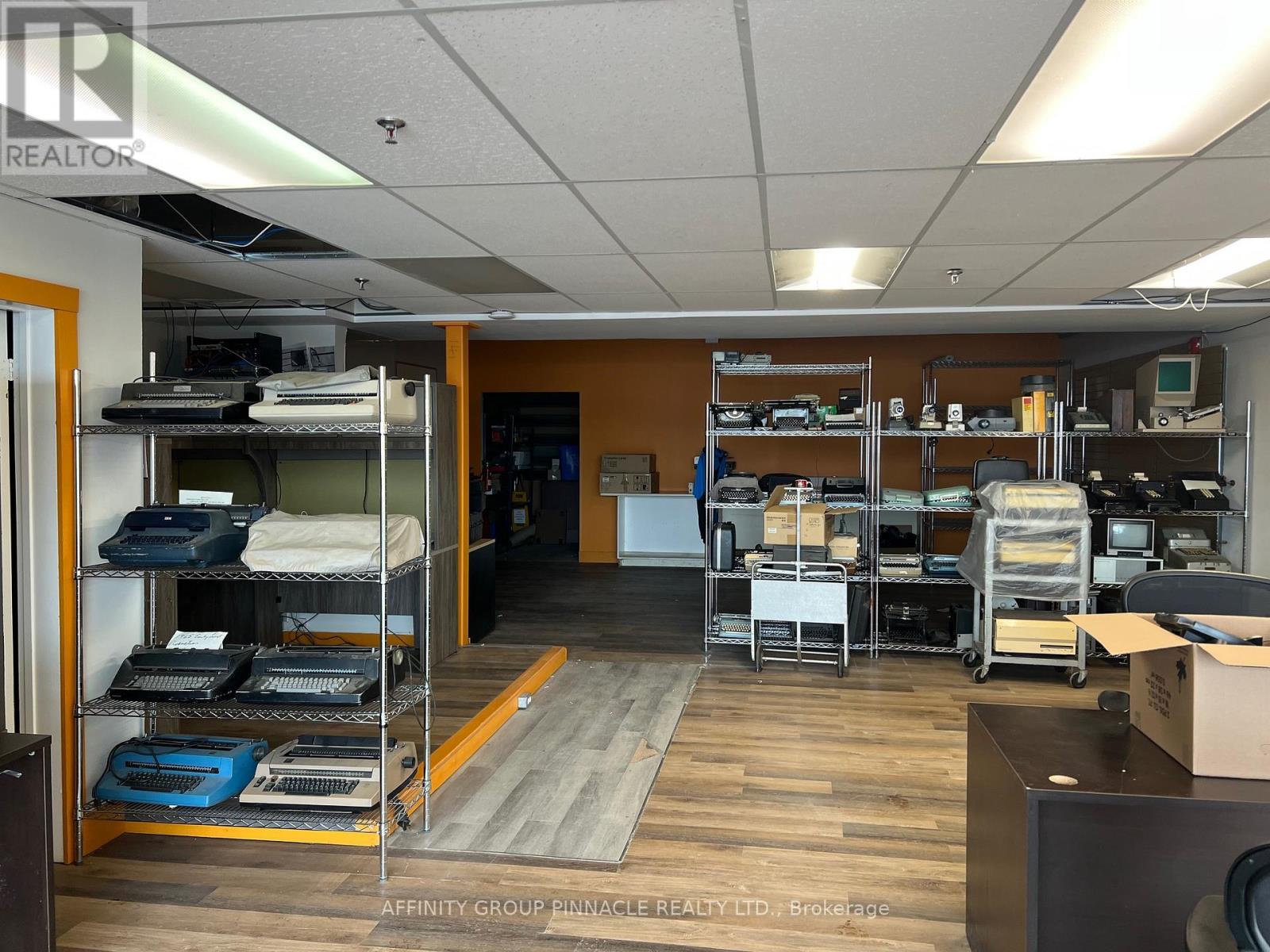 112a - 55 Mary Street, Kawartha Lakes (Ops), Ontario  K9V 1V1 - Photo 3 - X12615328