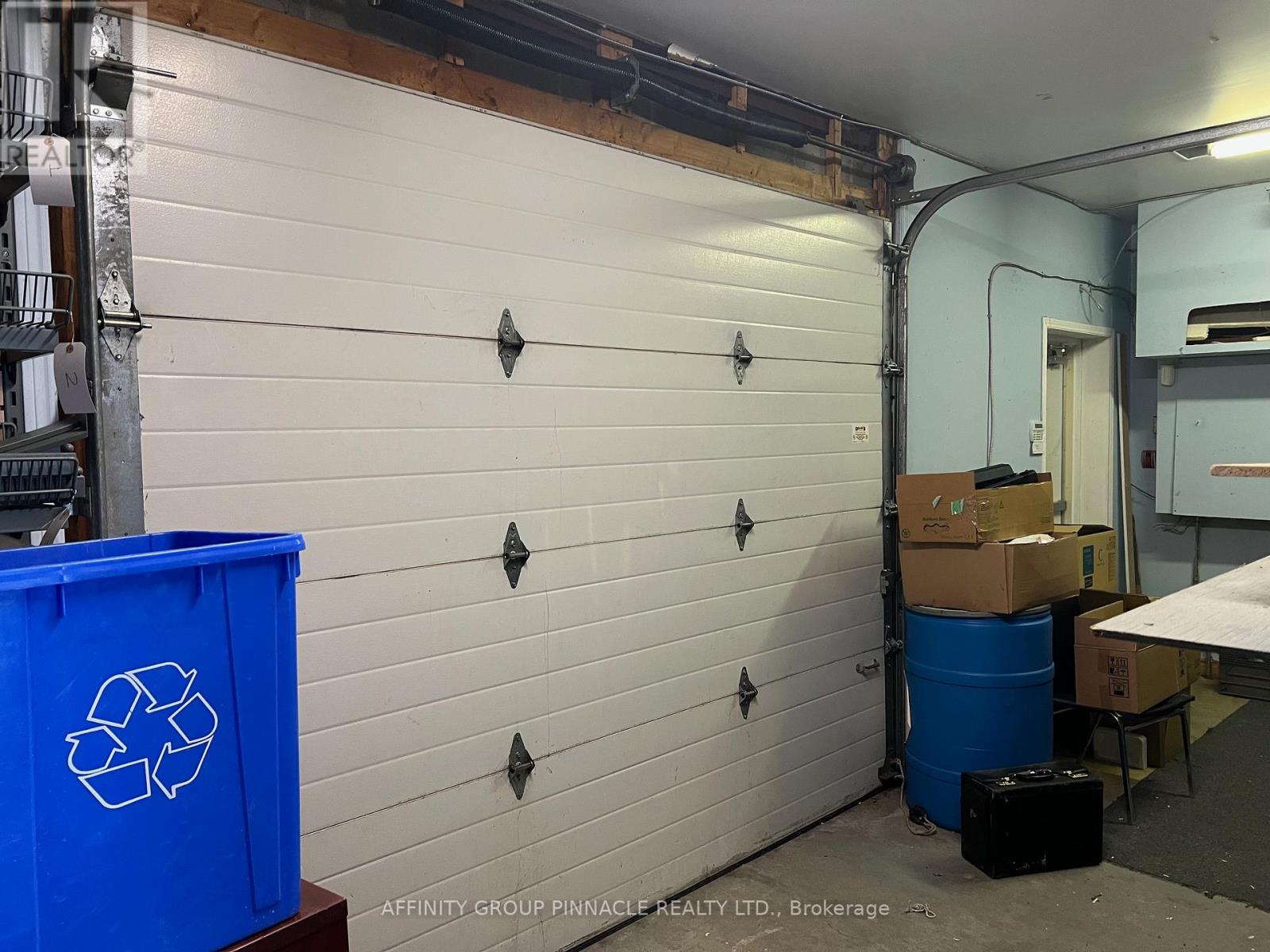 112a - 55 Mary Street, Kawartha Lakes (Ops), Ontario  K9V 1V1 - Photo 4 - X12615328