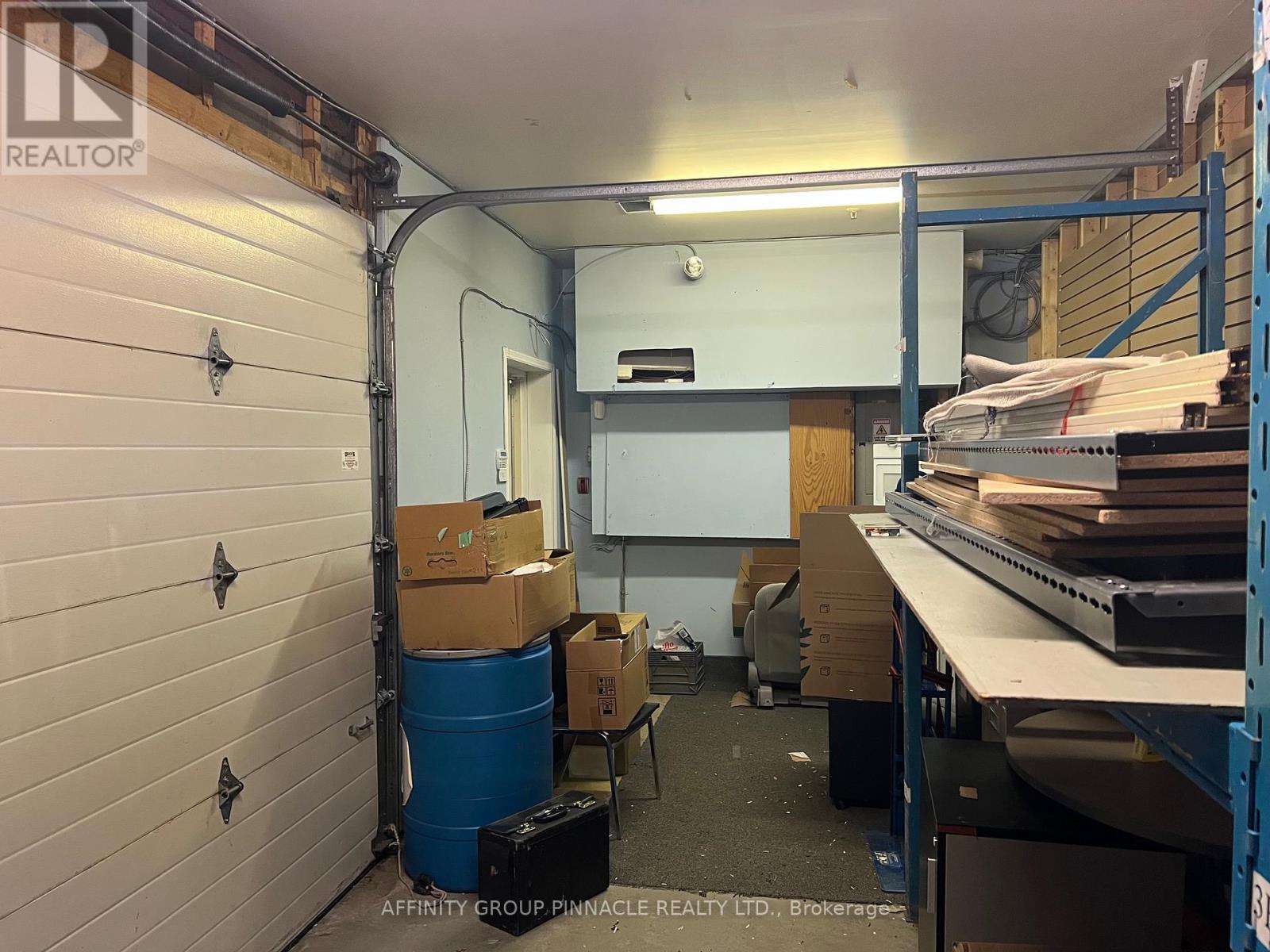 112a - 55 Mary Street, Kawartha Lakes (Ops), Ontario  K9V 1V1 - Photo 5 - X12615328