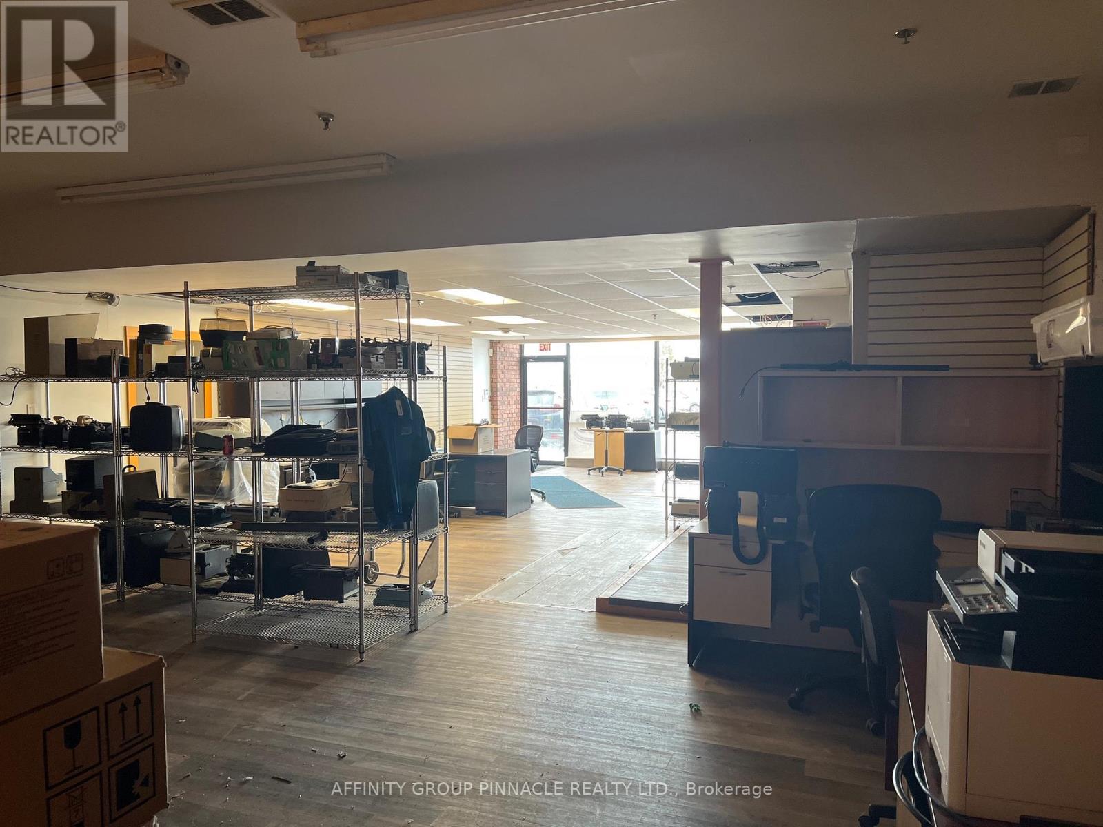 112a - 55 Mary Street, Kawartha Lakes (Ops), Ontario  K9V 1V1 - Photo 6 - X12615328