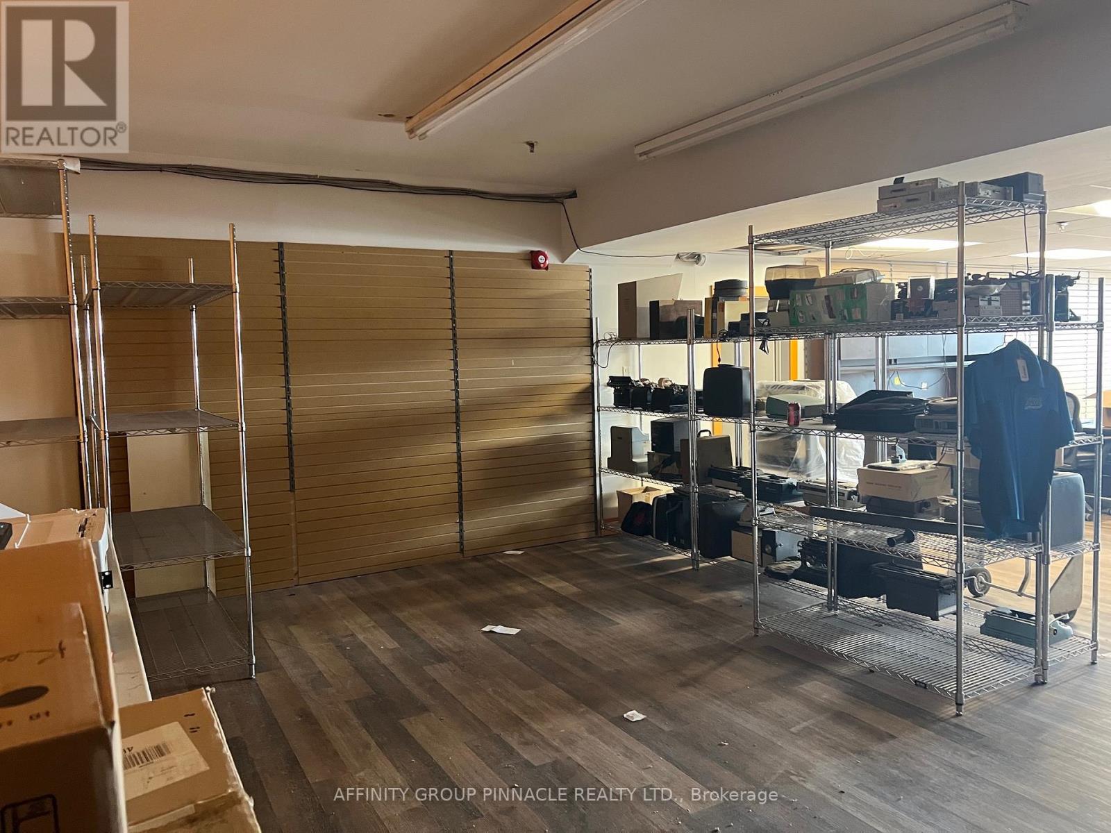 112a - 55 Mary Street, Kawartha Lakes (Ops), Ontario  K9V 1V1 - Photo 7 - X12615328