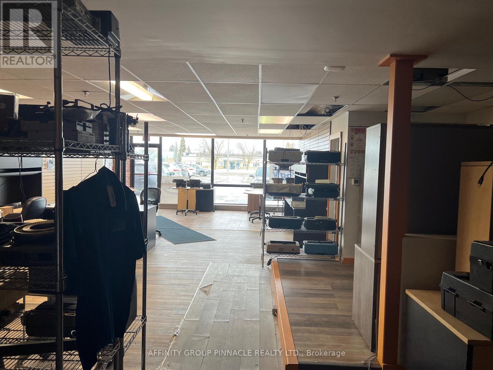 112a - 55 Mary Street, Kawartha Lakes (Ops), Ontario  K9V 1V1 - Photo 8 - X12615328