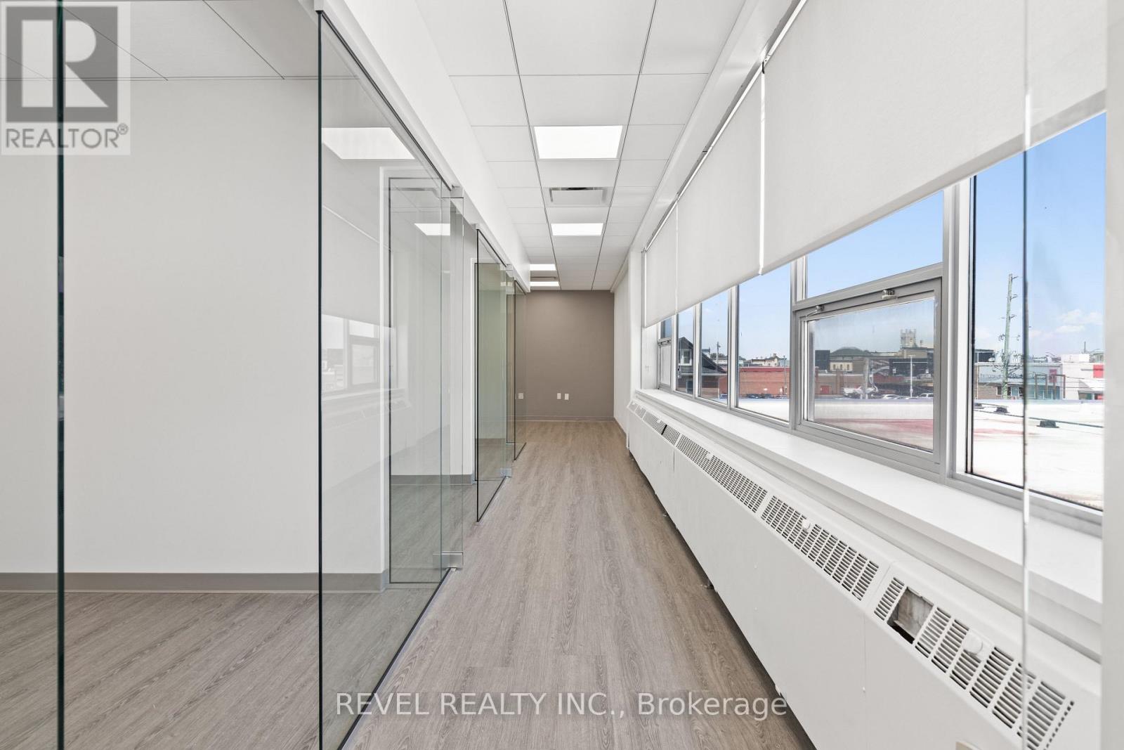 Upper 3 - 34 Cambridge Street S, Kawartha Lakes (Lindsay), Ontario  K9V 3B8 - Photo 23 - X12615580