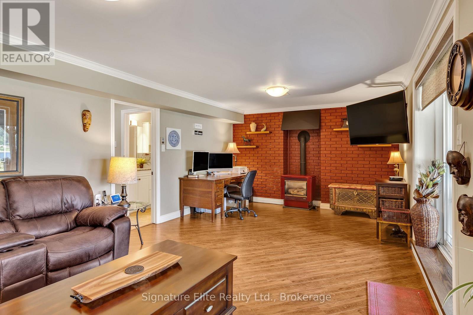 270 Sherin Avenue, Peterborough (Ashburnham Ward 4), Ontario  K9J 1B6 - Photo 29 - X12615364