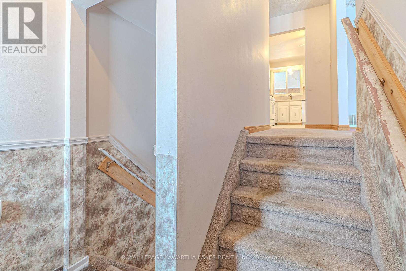 89 Angeline Street S, Kawartha Lakes (Lindsay), Ontario  K9V 3L4 - Photo 32 - X12615912