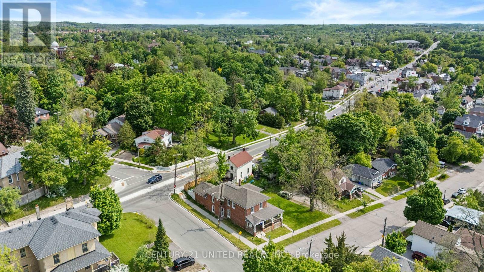 234 Antrim Street, Peterborough (Town Ward 3), Ontario  K9H 3G4 - Photo 26 - X12616082