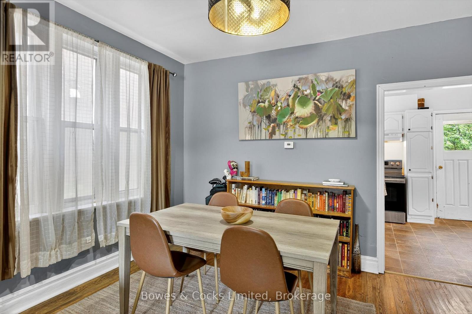 597 Bolivar Street, Peterborough (Town Ward 3), Ontario  K9J 4R9 - Photo 11 - X12616770