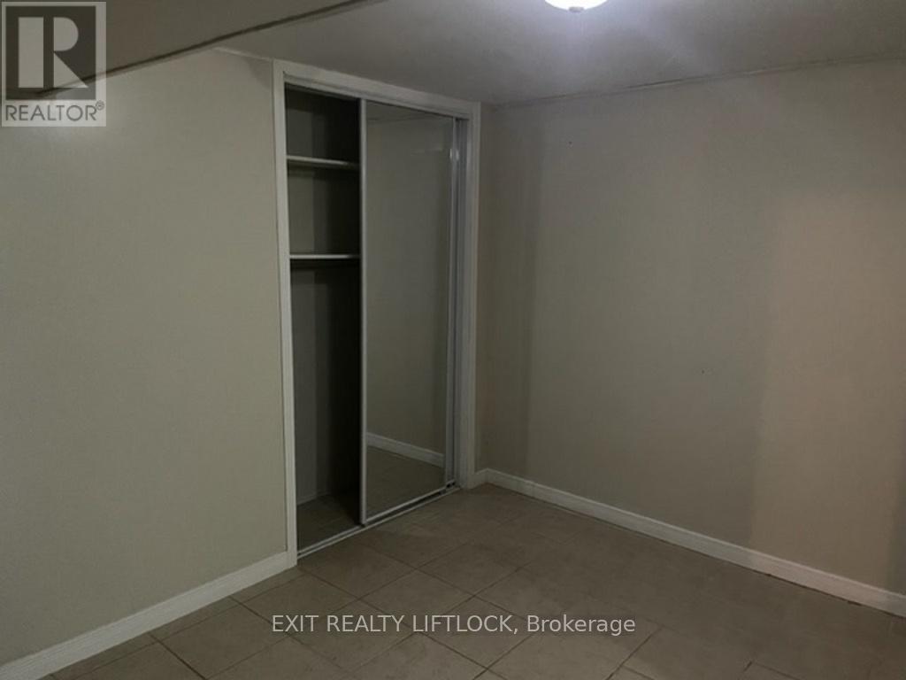 Lower - 1437 Westbrook Drive, Peterborough (Monaghan Ward 2), Ontario  K9J 6R3 - Photo 9 - X12617272