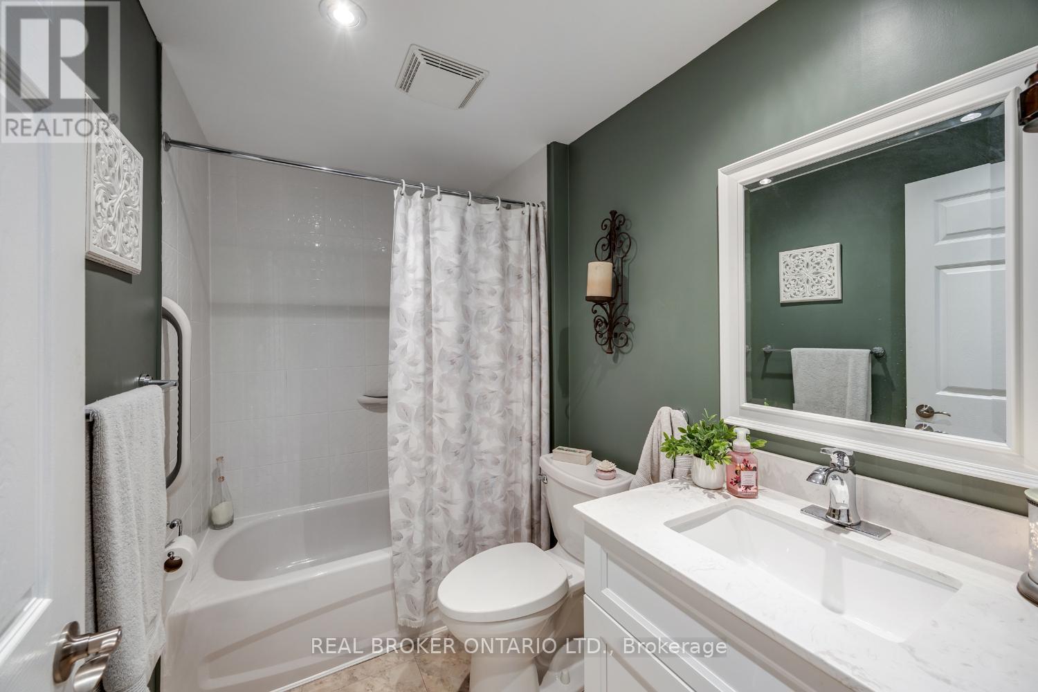 22 Champlain Court, Clarington (Bowmanville), Ontario  L1B 1A5 - Photo 23 - E12628012