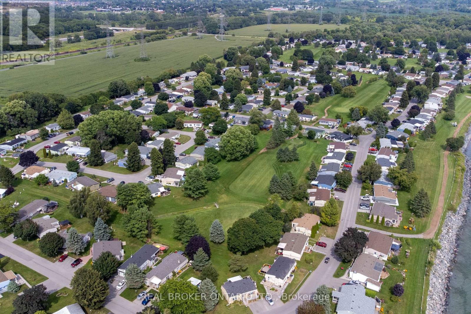 22 Champlain Court, Clarington (Newcastle), Ontario  L1B 1A5 - Photo 37 - E12628012