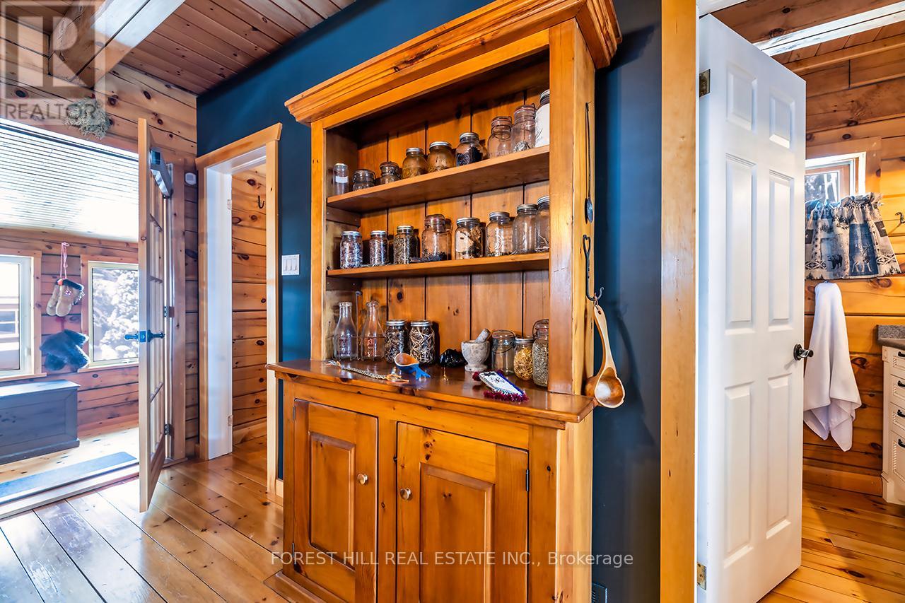 110 Westview Drive, Kawartha Lakes (Emily), Ontario  K0L 2W0 - Photo 11 - X12496190