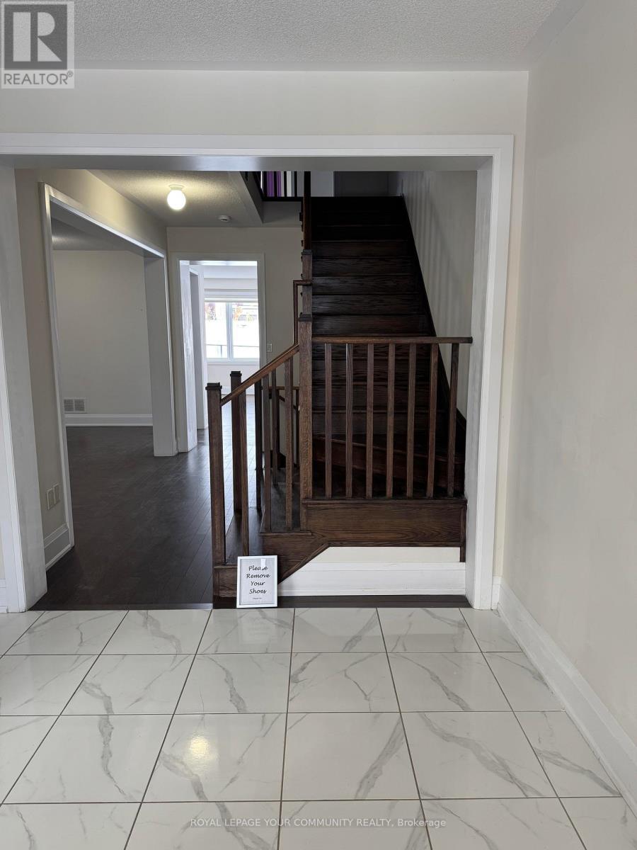 96 Highlands Boulevard, Cavan Monaghan (Cavan Twp), Ontario  L0A 1G0 - Photo 4 - X12628078