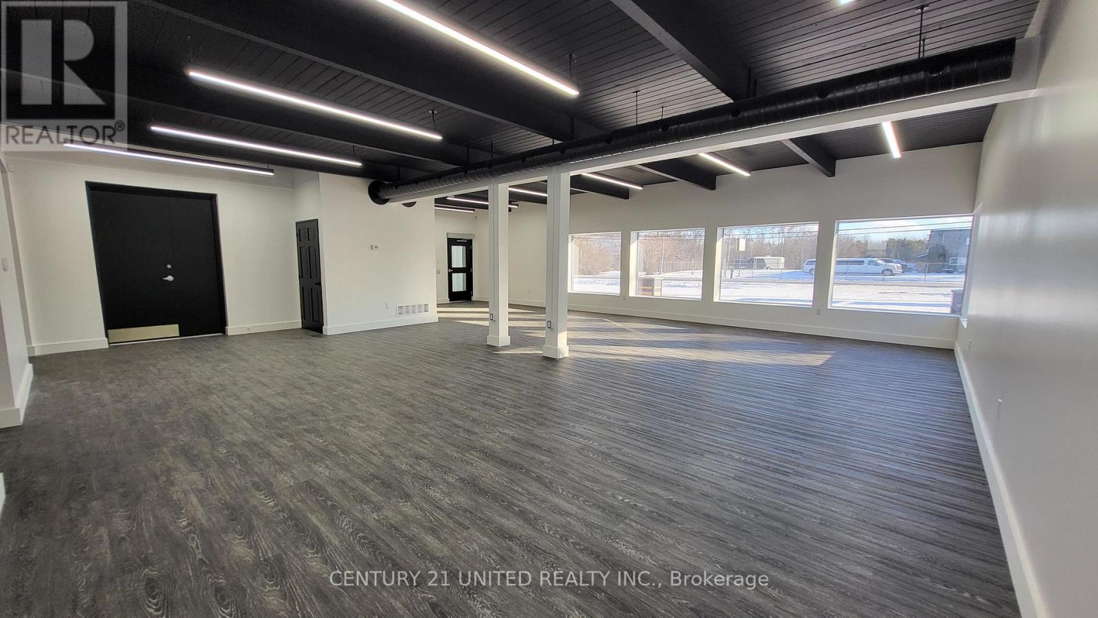 382 Parkhill Road E, Douro-Dummer, Ontario  K9L 1C3 - Photo 13 - X12629550