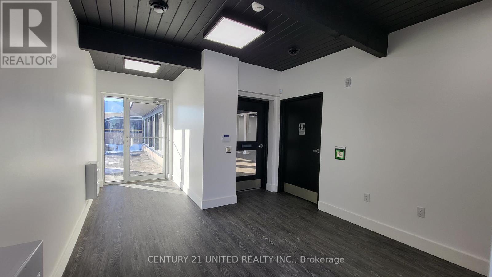 382 Parkhill Road E, Douro-Dummer, Ontario  K9L 1C3 - Photo 17 - X12629550