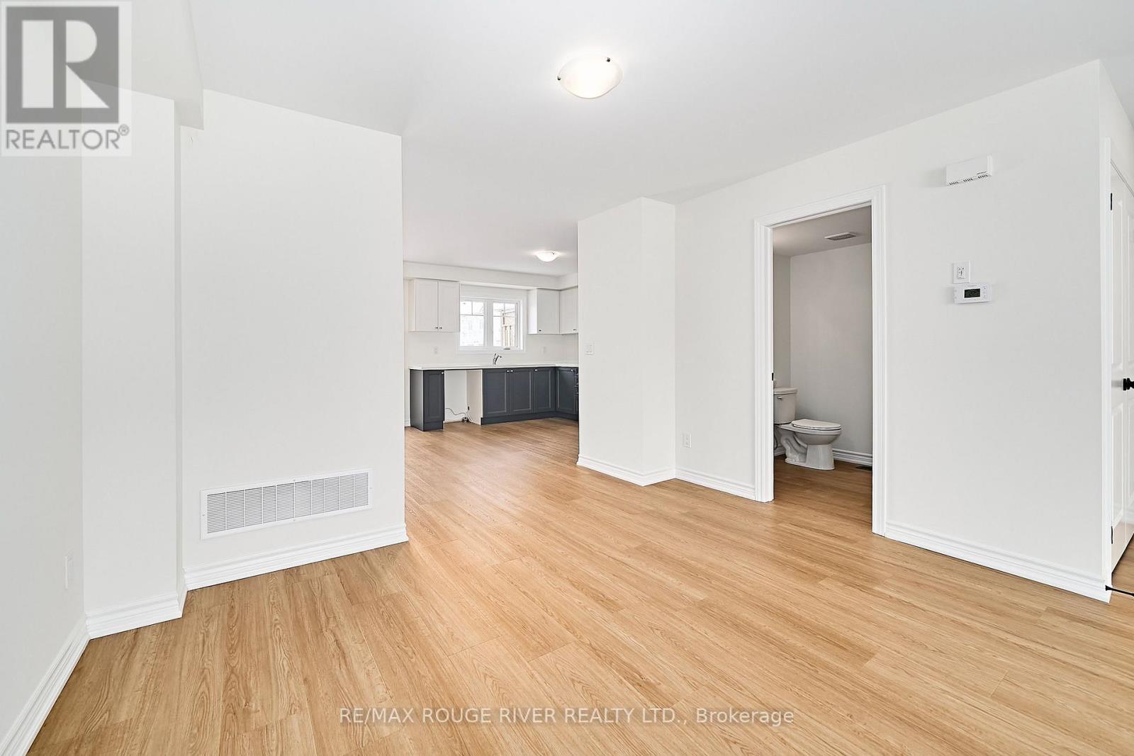 11 Addyman Crescent, Clarington (Newcastle), Ontario  L1B 0X1 - Photo 12 - E12630420