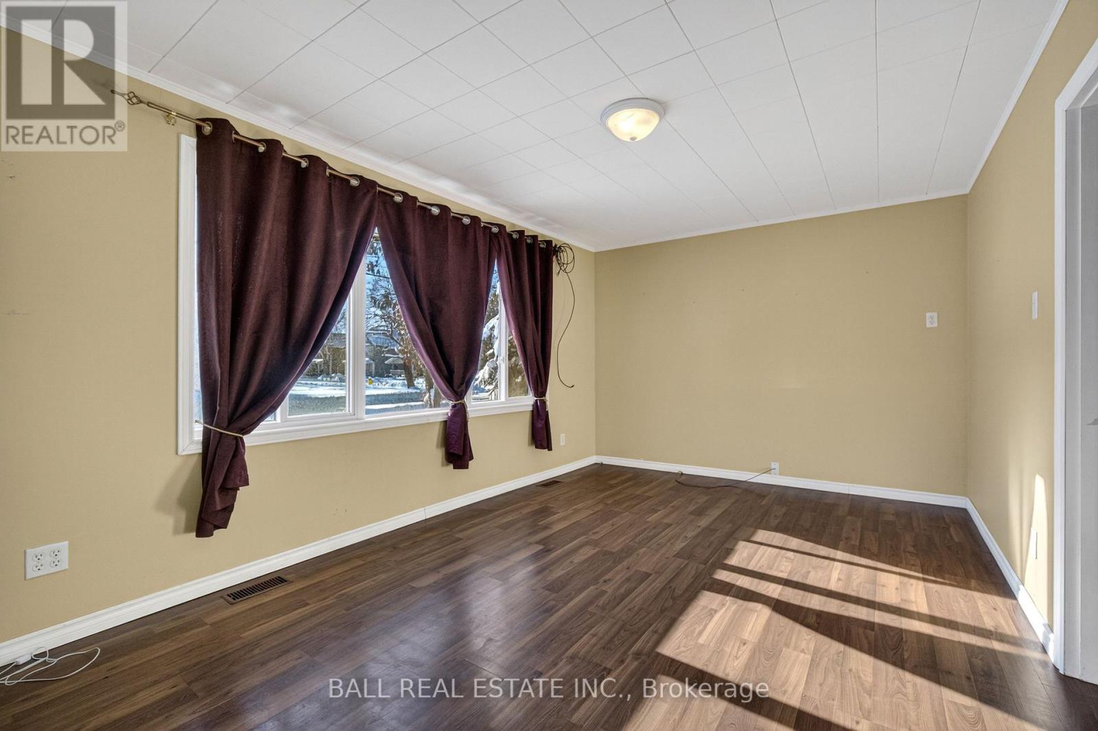 24 Strickland Street, Selwyn, Ontario  K0L 2H0 - Photo 6 - X12630582