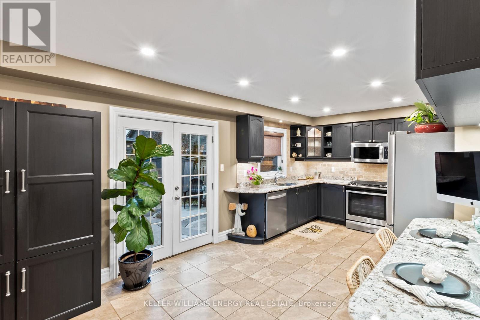 12 Schooner Lane, Clarington (Newcastle), Ontario  L1B 1N5 - Photo 13 - E12630782