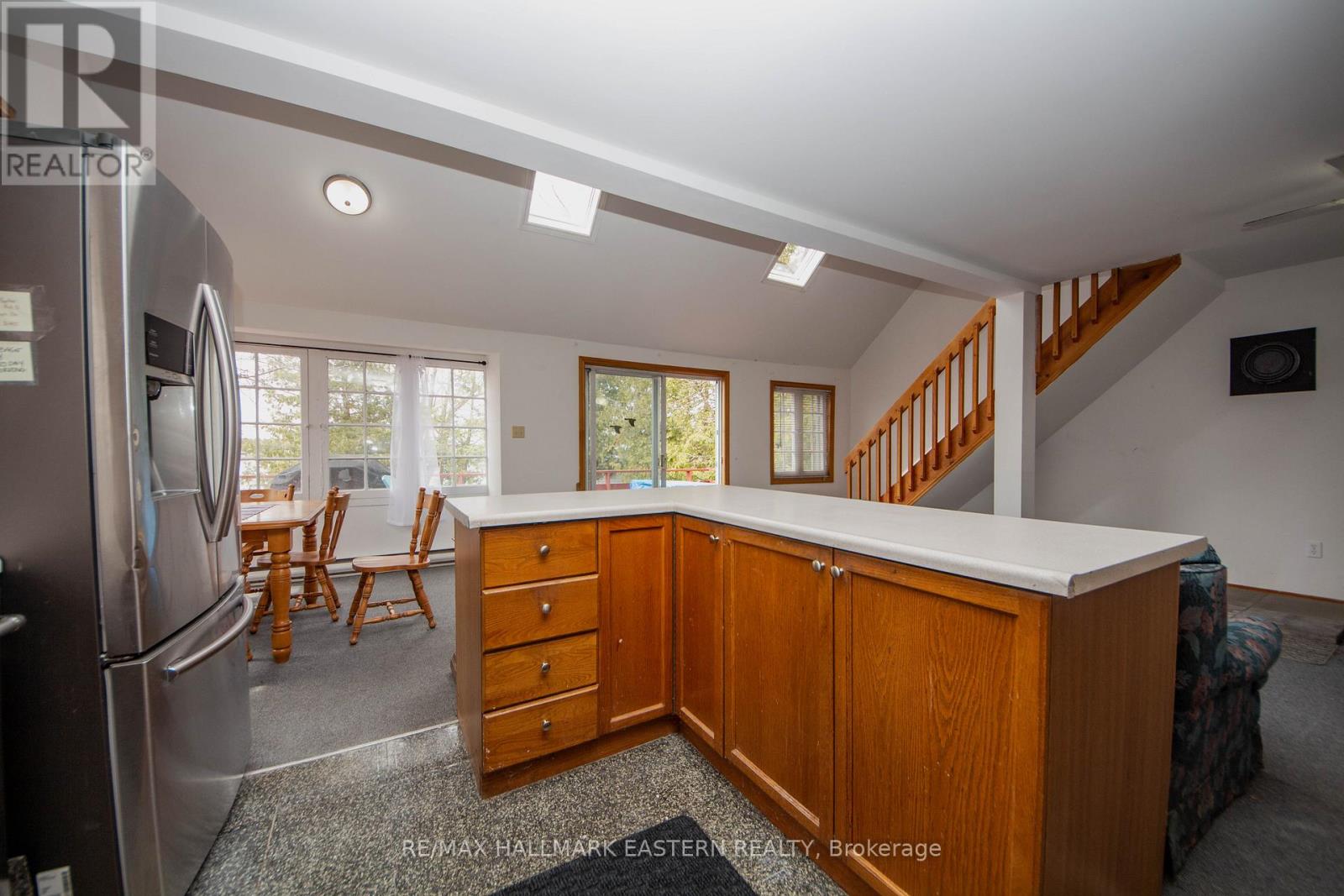 1682 Poplar Point Road S, Selwyn, Ontario  K9J 6X5 - Photo 6 - X12633594