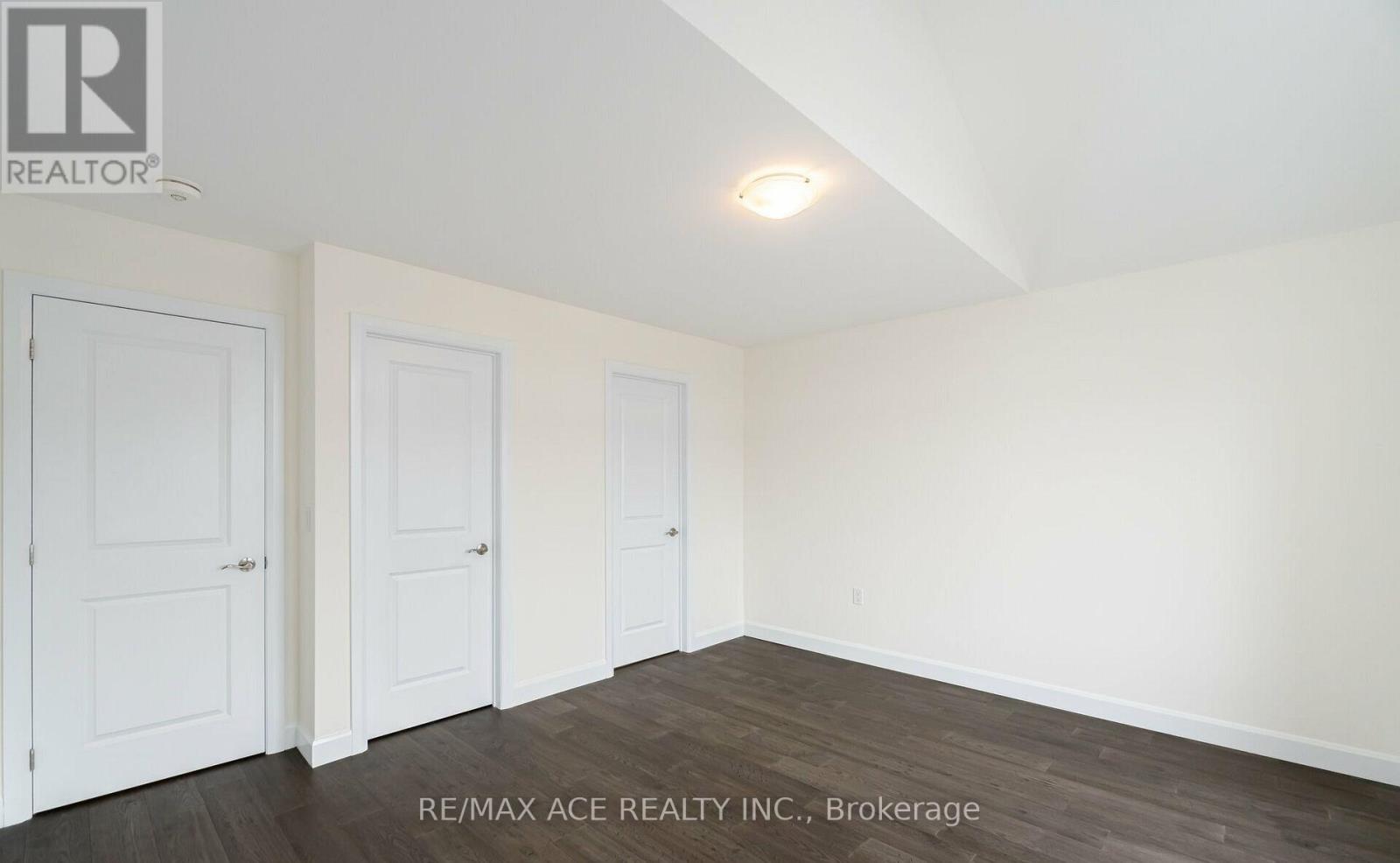 217 O'neil Street, Peterborough (Monaghan Ward 2), Ontario  K9K 0H5 - Photo 11 - X12633636