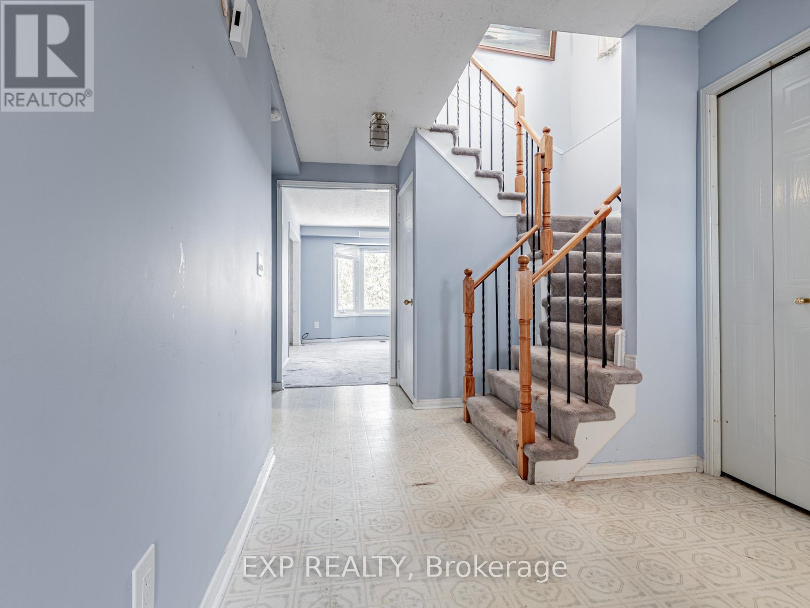 90 Hart Boulevard, Clarington (Newcastle), Ontario  L1B 1E4 - Photo 4 - E12633904