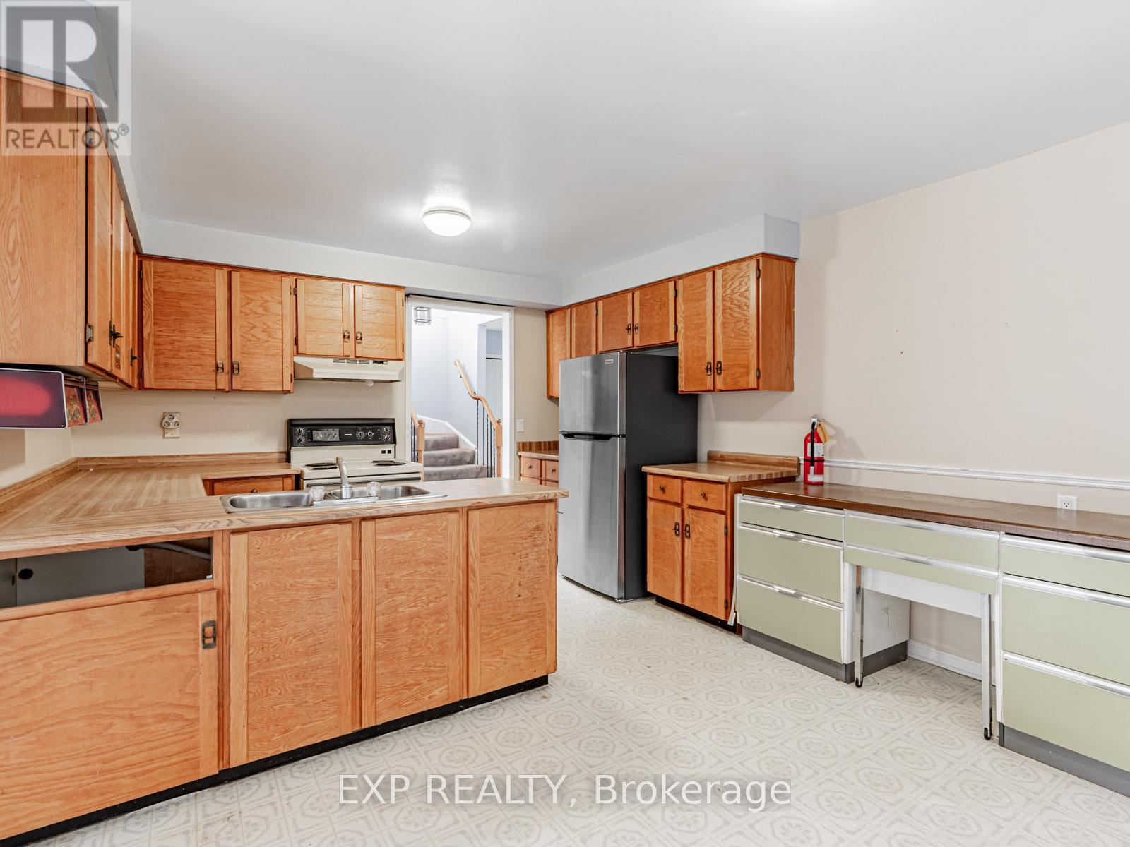 90 Hart Boulevard, Clarington (Newcastle), Ontario  L1B 1E4 - Photo 8 - E12633904