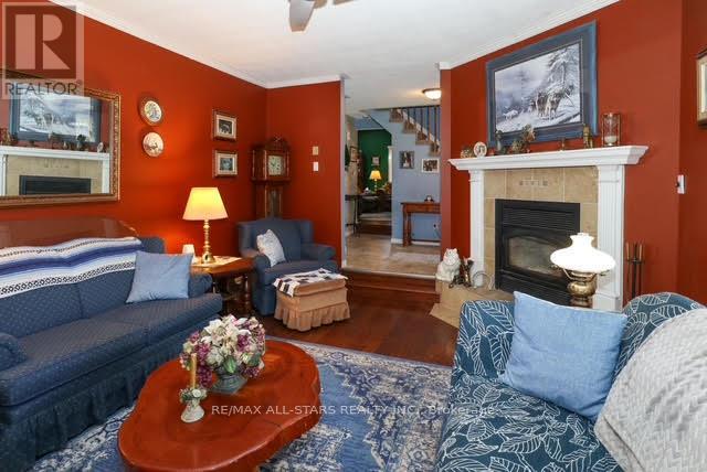 506 Snug Harbour Road, Kawartha Lakes (Lindsay), Ontario  K9V 4R6 - Photo 11 - X12634612