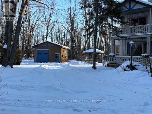 506 Snug Harbour Road, Kawartha Lakes (Lindsay), Ontario  K9V 4R6 - Photo 2 - X12634612