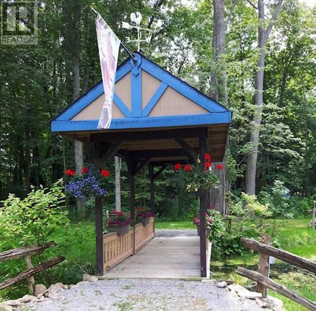 506 Snug Harbour Road, Kawartha Lakes (Lindsay), Ontario  K9V 4R6 - Photo 29 - X12634612