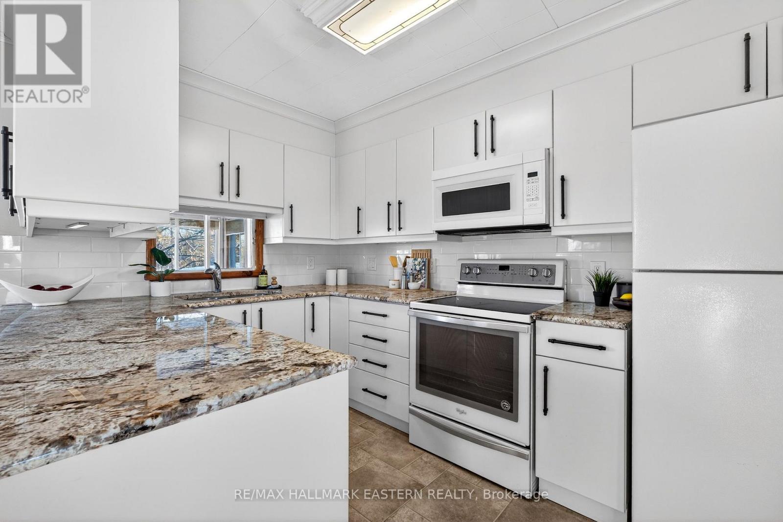 273 Victoria Street, Trent Hills (Campbellford), Ontario  K0L 1L0 - Photo 15 - X12634938