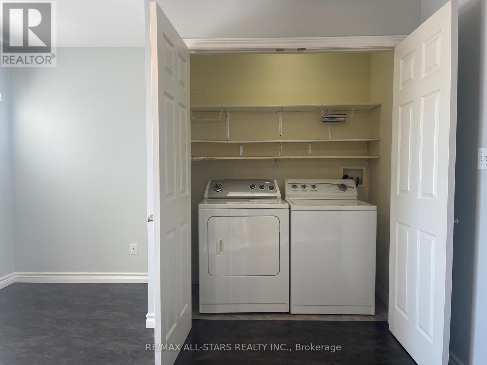 Main Floor -All Inclusive - 39 Mcgibbon Boulevard, Kawartha Lakes (Lindsay), Ontario  K9V 6G4 - Photo 12 - X12635290