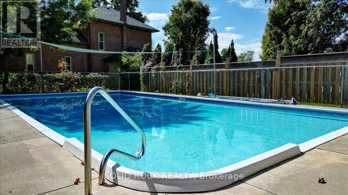 87 Booth Street N, Trent Hills (Campbellford), Ontario  K0L 1L0 - Photo 12 - X12635472