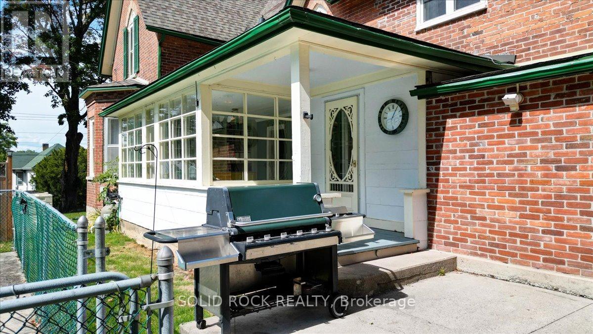 87 Booth Street N, Trent Hills (Campbellford), Ontario  K0L 1L0 - Photo 24 - X12635472