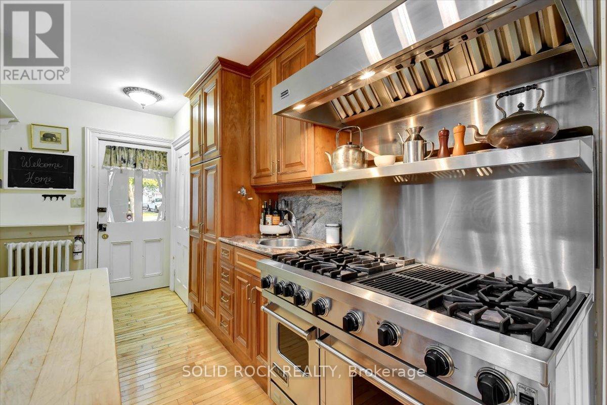 87 Booth Street N, Trent Hills (Campbellford), Ontario  K0L 1L0 - Photo 5 - X12635472