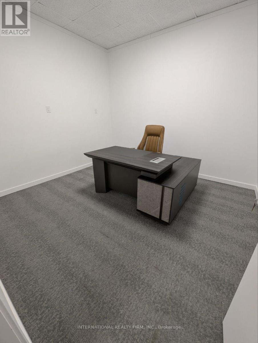 796 Technology Drive, Peterborough (Ashburnham Ward 4), Ontario  K9J 6X7 - Photo 4 - X12635482