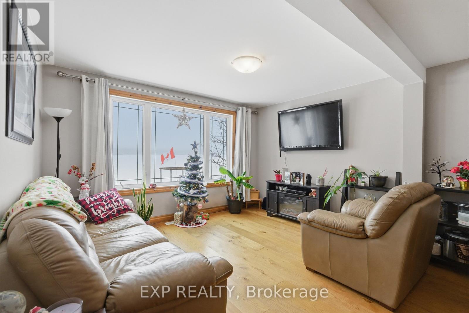 38 Cowans Crescent, Kawartha Lakes (Emily), Ontario  K0L 2W0 - Photo 12 - X12635578