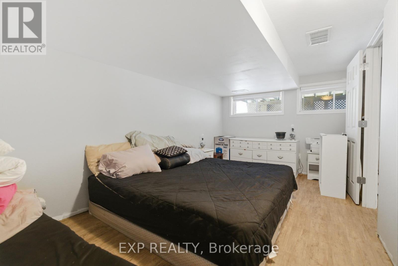 38 Cowans Crescent, Kawartha Lakes (Emily), Ontario  K0L 2W0 - Photo 20 - X12635578