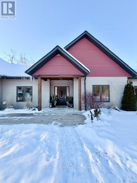 45 Kenedon Drive, Kawartha Lakes (Emily), Ontario  K0L 2W0 - Photo 2 - X12636448