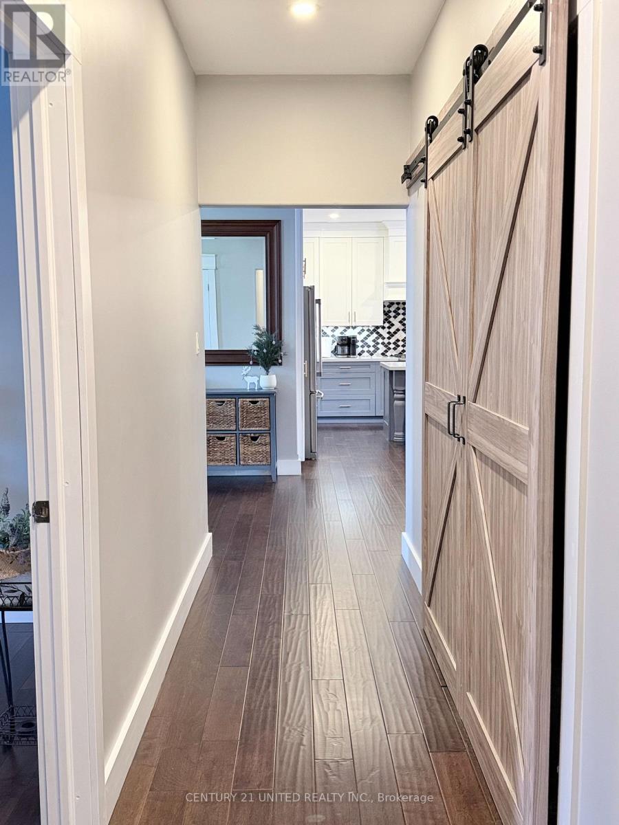 45 Kenedon Drive, Kawartha Lakes (Emily), Ontario  K0L 2W0 - Photo 9 - X12636448