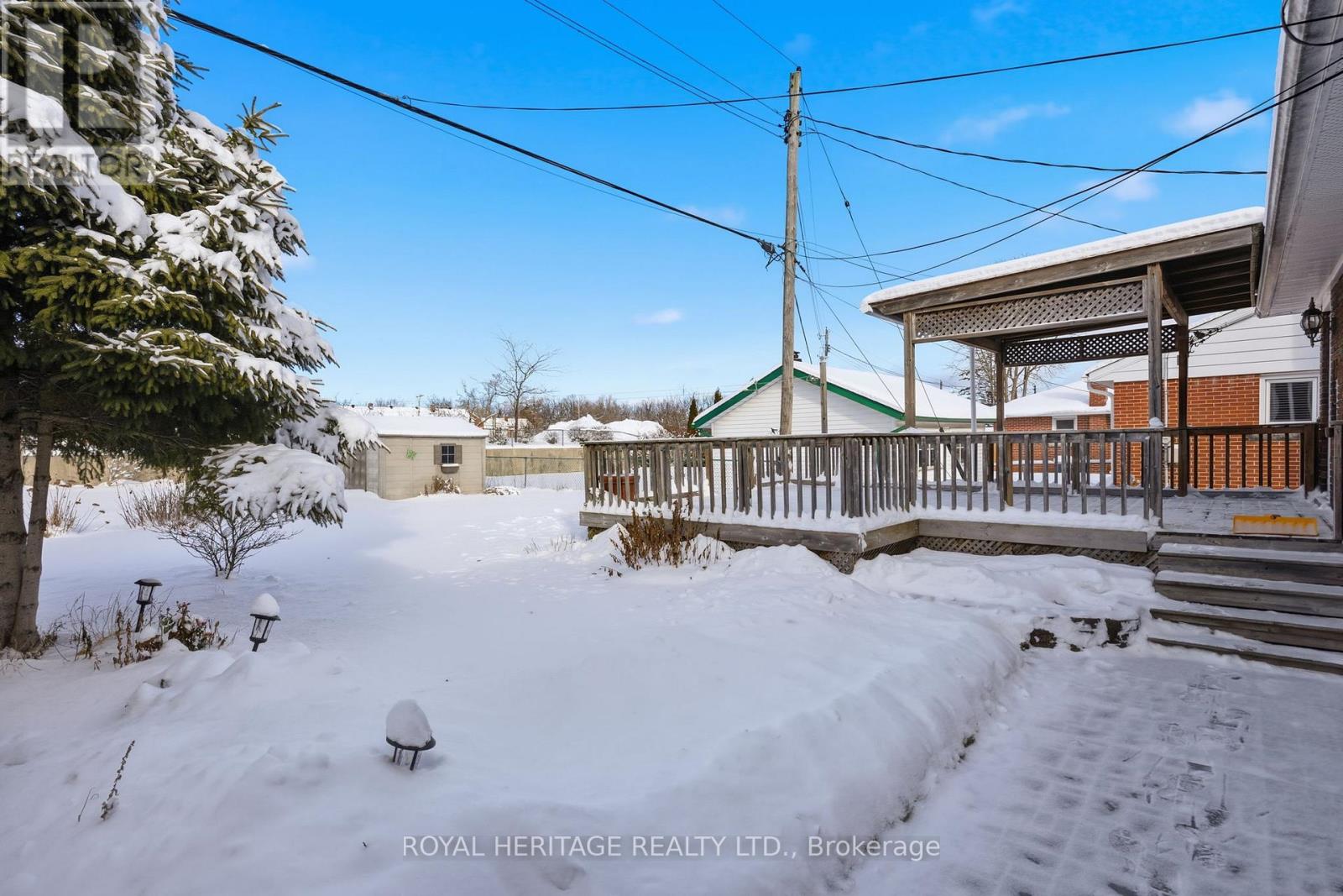 6 Sunset Court, Kawartha Lakes (Lindsay), Ontario  K9V 2S1 - Photo 36 - X12636864