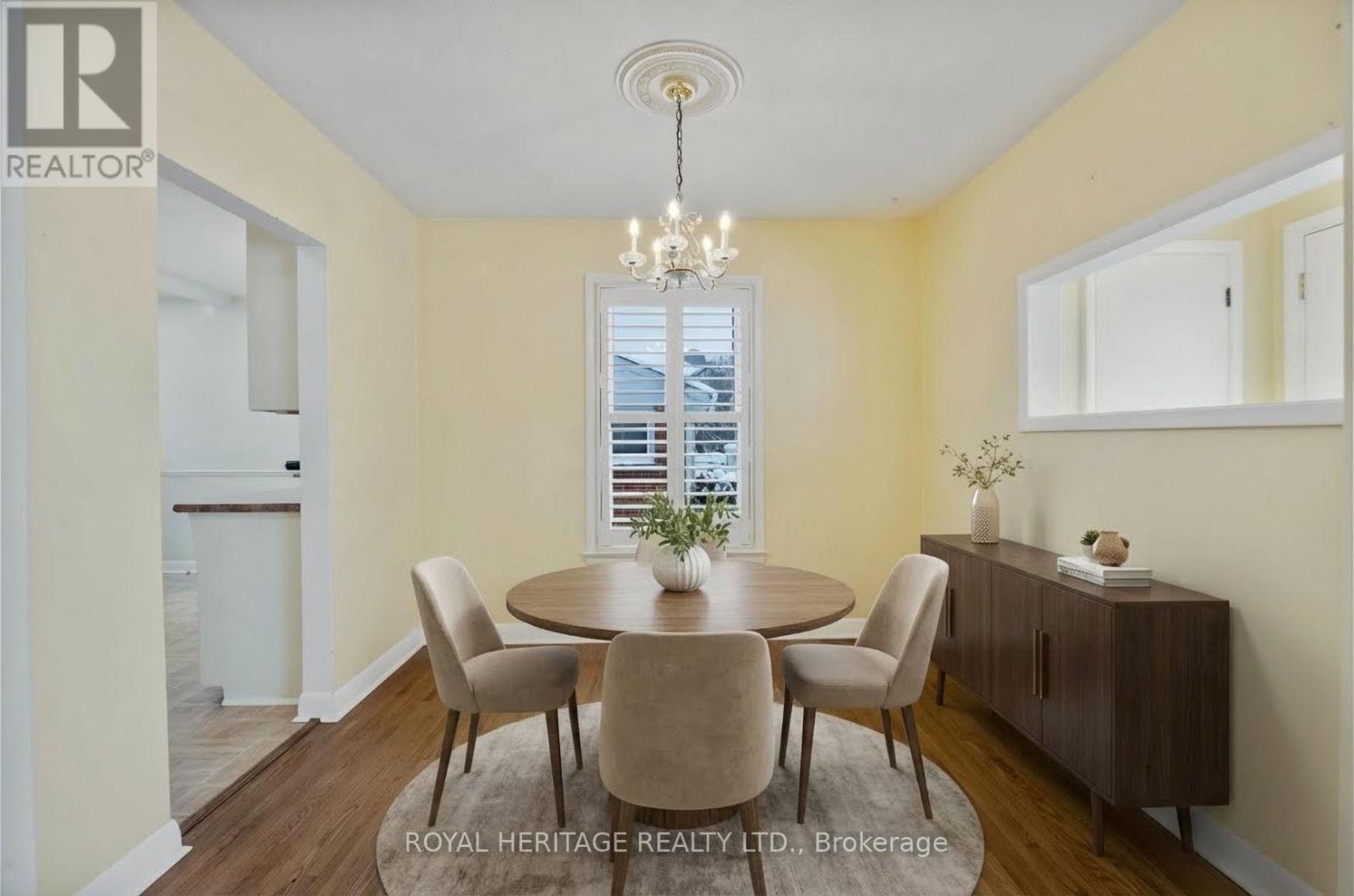 6 Sunset Court, Kawartha Lakes (Lindsay), Ontario  K9V 2S1 - Photo 5 - X12636864