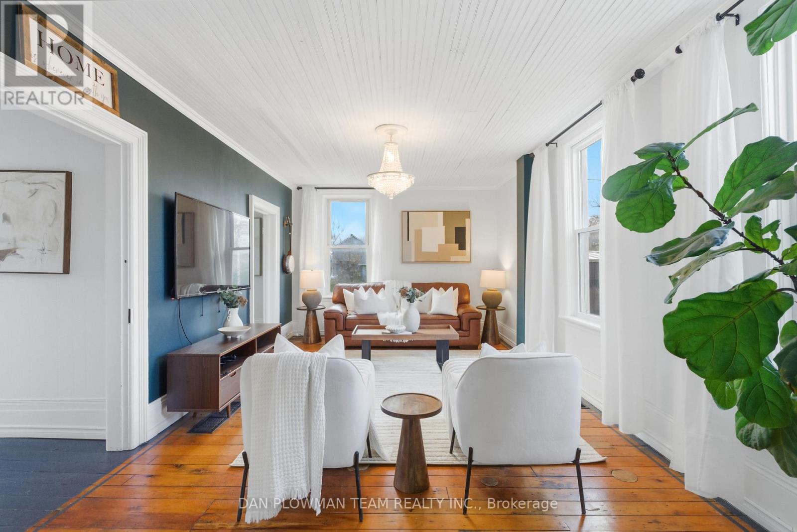 11 King Street W, Kawartha Lakes (Omemee), Ontario  K0L 2W0 - Photo 13 - X12637438