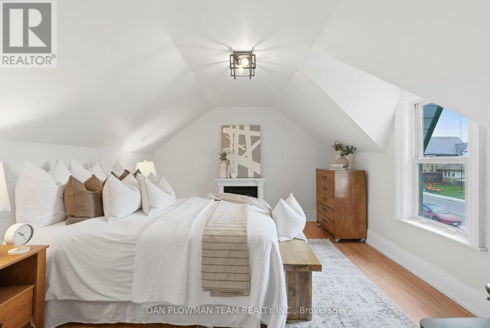 11 King Street W, Kawartha Lakes (Omemee), Ontario  K0L 2W0 - Photo 32 - X12637438