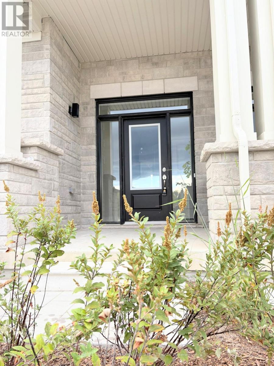 27 Hickey Lane, Kawartha Lakes (Lindsay), Ontario  K9V 0T3 - Photo 4 - X12638062