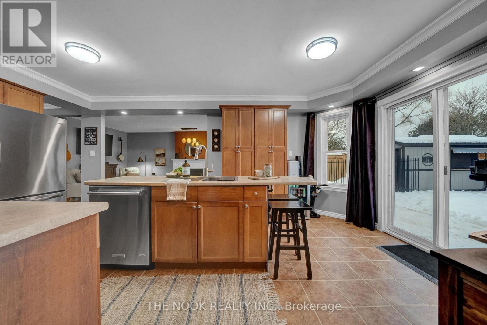 68 Foster Creek Drive, Clarington (Newcastle), Ontario  L1B 1G4 - Photo 12 - E12638326